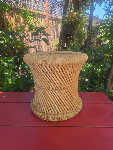 Vtg table plant - table, stand